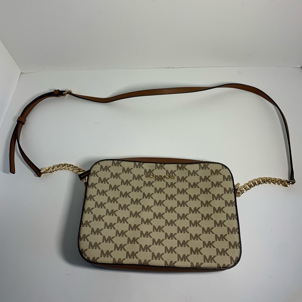 Micheal Kores Purse